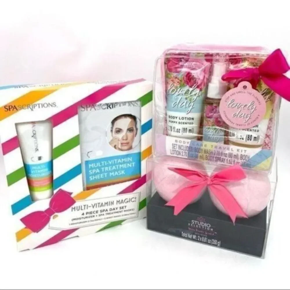 Bath and Body Spa Day Gift Set Vitamin Masks, Bath Bombs, Lotion Body Wash